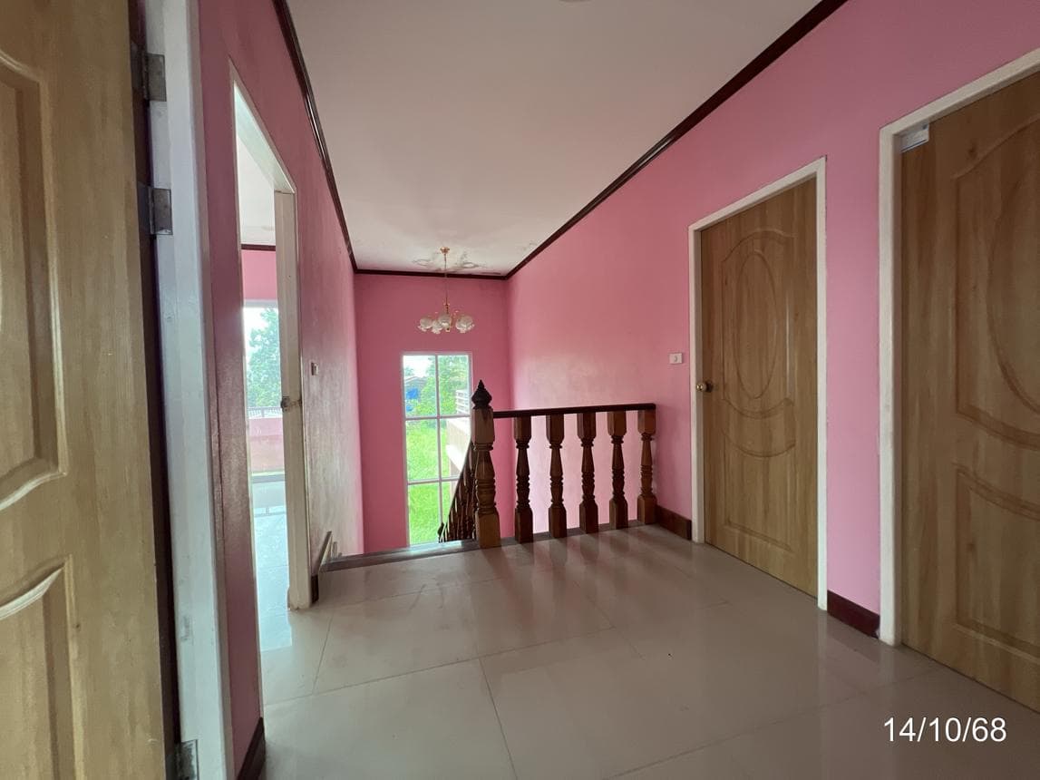 บ้านเดี่ยวหลังใหญ่ 5 ห้องนอน 3 ห้องน้ำ พื้นที่ 227 ตร.ม. บนเนื้อที่ 27 ตร.ว. ทำเลศักยภาพ หนองกลับ หนองบัว จ.นครสวรรค์