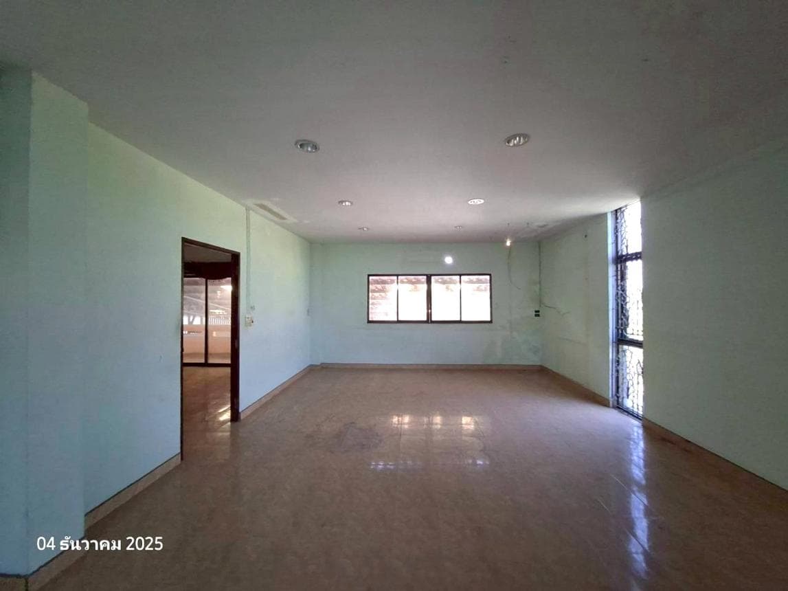 บ้านเดี่ยว 5 ห้องนอน 4 ห้องน้ำ พื้นที่ 540 ตร.ม. บนเนื้อที่ 86 ตร.ว. ทำเลศักยภาพ แสมดำ บางขุนเทียน กรุงเทพมหานคร