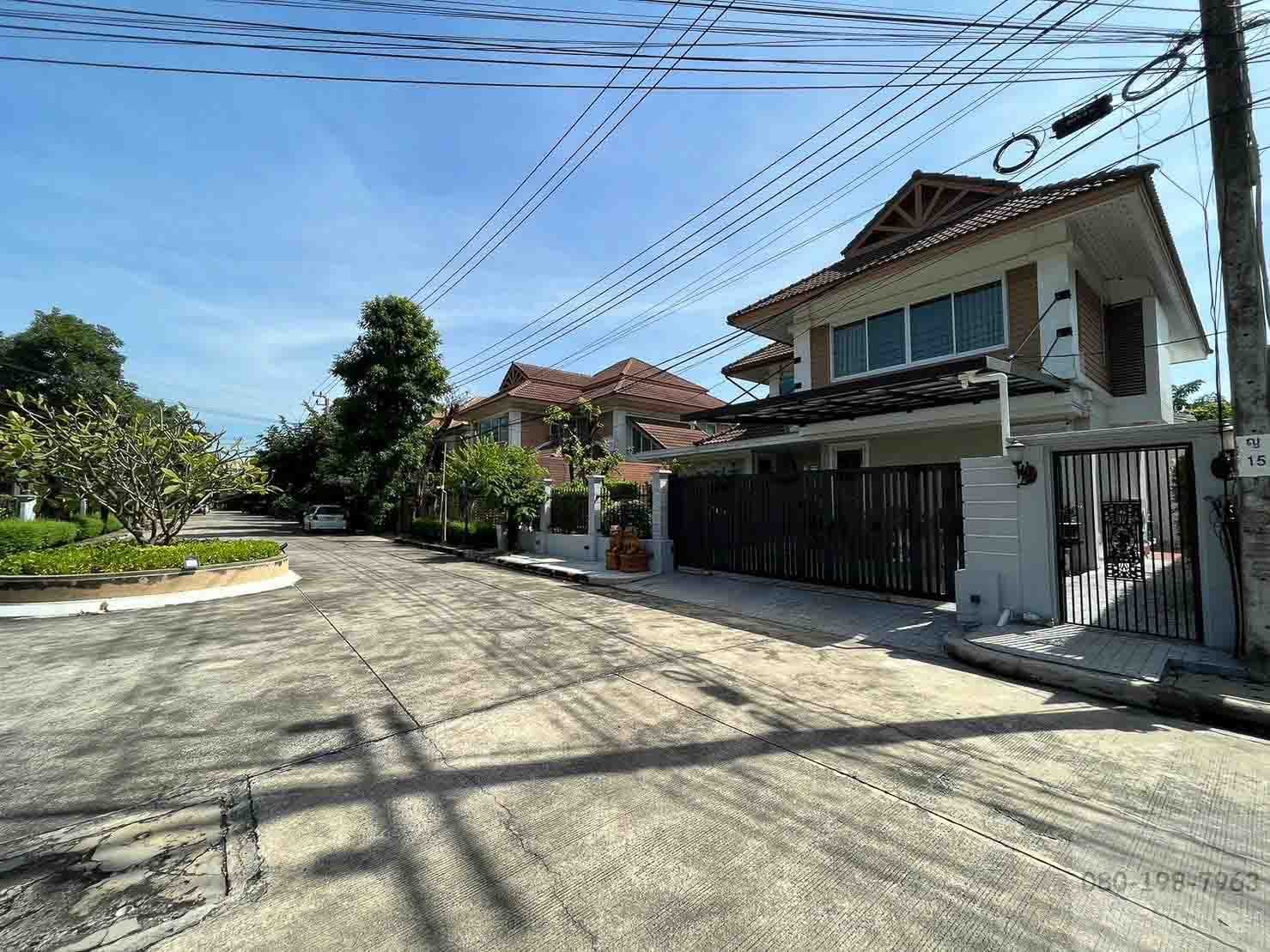 ขาย บ้านเดี่ยว หมู่บ้าน The Estana Rama 5 ใกล้ มหาวิทยาลัยราชพฤกษ์ และ The Walk 77 ตรว 2 ชั้น