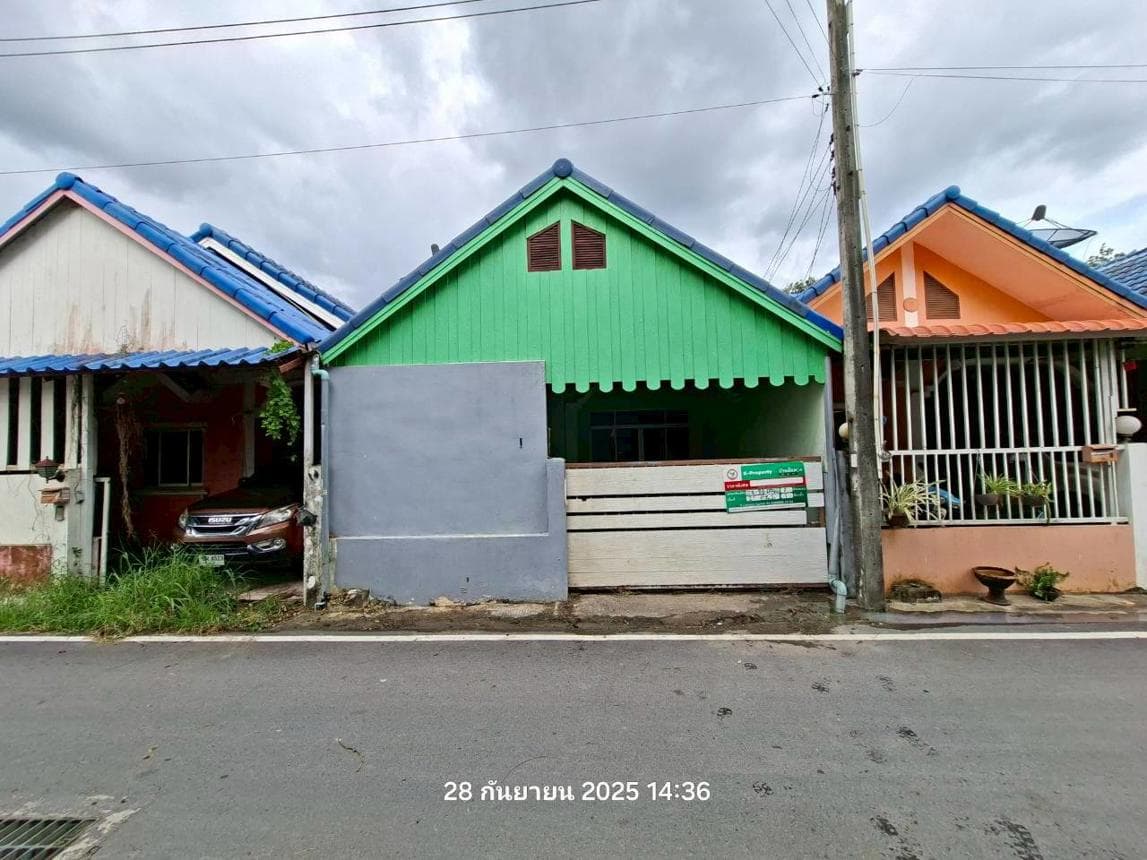 บ้านเดี่ยว ปลวกแดง ระยอง 2 ห้องนอน 2 ห้องน้ำ พื้นที่ 81 ตร.ม. ทำเลดีใกล้แหล่งจ้างงานและนิคมอุตสาหกรรม ราคาพิเศษ 1.3 ล้าน
