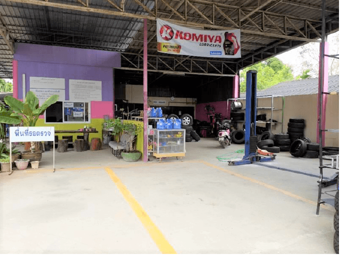 อาคารสำนักงาน ท่าแซะ-ชุมพร