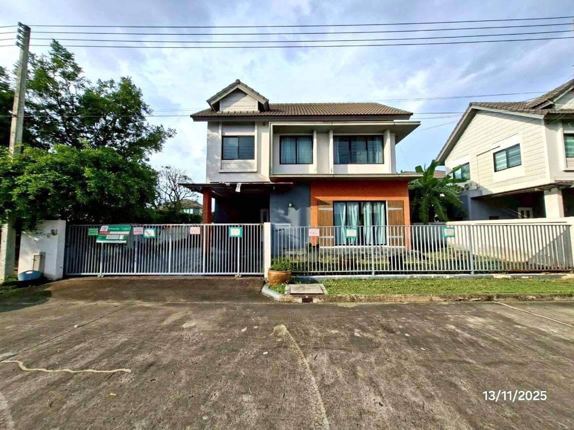 ขายบ้านเดี่ยว โครงการวราบดินทร์ รังสิต-คลอง 3 (Warabhadin Rangsit-Klong 3) 3 ห้องนอน 3 ห้องน้ำ บนเนื้อที่ 55.8 ตร.ว. ทำเลลาดสวาย ลำลูกกา ปทุมธานี - image 1