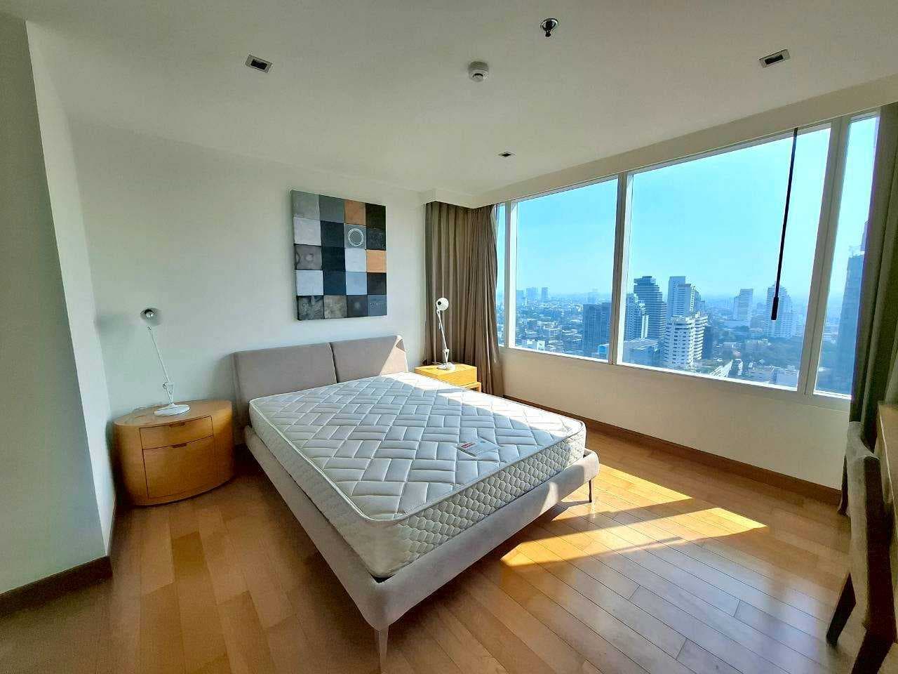ขายคอนโดหรูใจกลางทองหล่อ Eight Thonglor Residence (เอท ทองหล่อ เรสซิเดนซ์) ขนาด 233 ตรม ชั้น 28