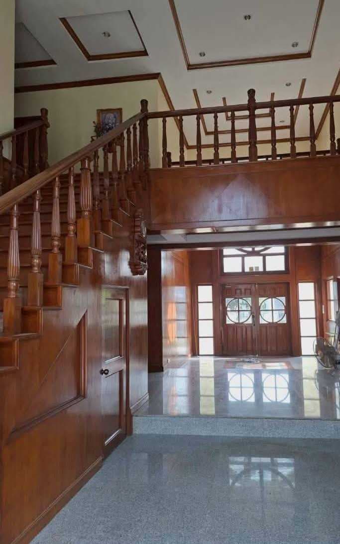 ขายด่วน! บ้านใหญ่สวยมาก354 ตร.ว. หน้าทะเลสาบ กฤษดานคร 30 เทพารักษ์ แปลงหายาก!