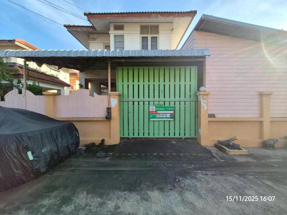 บ้านเดี่ยว บ้านฟ้ากรีนพาร์ค 2 คูคต ลำลูกกา ปทุมธานี พื้นที่ 52.5 ตร.ว. พื้นที่ใช้สอย 117.2 ตร.ม. 2 ห้องนอน 1 ห้องน้ำ