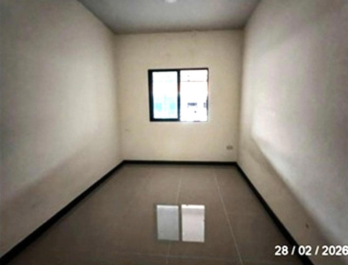 ขายทาวน์เฮ้าส์ เดอะเน็กซ์ วิลเลจ 2 (The Next Village 2) บ่อวิน-ศรีราชา 2 ห้องนอน 1 ห้องน้ำ พื้นที่ 67.5 ตร.ม. ทำเลดีใกล้แหล่งนิคมอุตสาหกรรม เดินทางสะดวกราคาคุ้มค่า