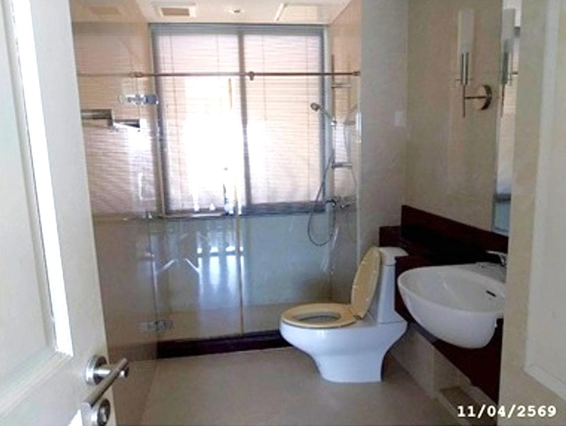 ขายคอนโดติดทะเล ชะอำ ลองบีช คอนโดมิเนียม 3 ห้องนอน วิวสวย พื้นที่กว้าง 174.6 ตร.ม.