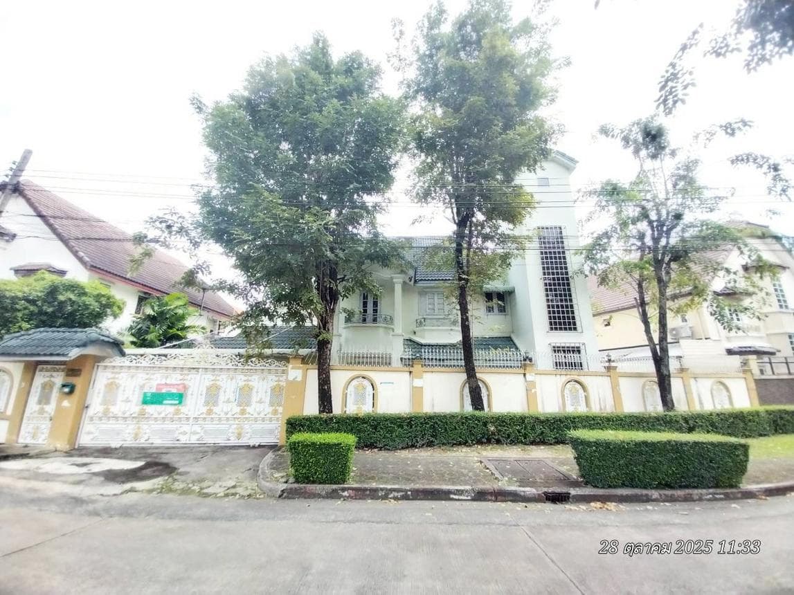 บ้านเดี่ยว ธารารมย์ พาร์คเวย์โฮม สะพานสูง เขตบึงกุ่ม กรุงเทพมหานคร พื้นที่ 97.5 ตร.ว. พื้นที่ใช้สอย 472 ตร.ม. 4 ห้องนอน 6 ห้องน้ำ