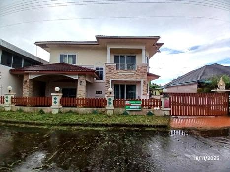 ขายบ้านเดี่ยว ป่าสัก เมืองลำพูน พื้นที่ 52.4 ตร.ว. 2 ห้องนอน ทำเลดี ราคาไม่ถึง 2 ล้าน คุ้มค่ามาก