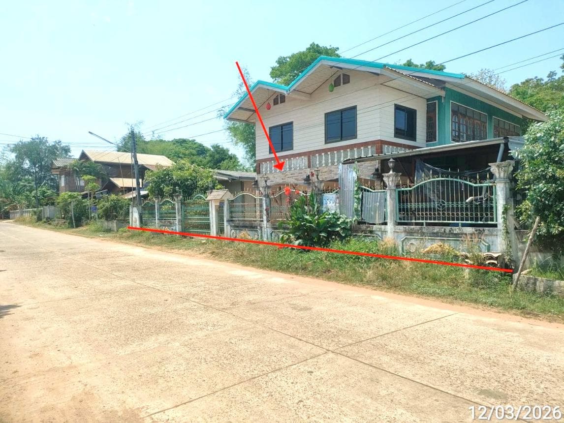 ขายบ้านเดี่ยวชั้นเดียว 2 ห้องนอน 1 ห้องน้ำ พื้นที่ 61 ตร.ว. อ.จตุรพักตรพิมาน จ.ร้อยเอ็ด พื้นที่ใช้สอย 159 ตร.ม. ทำเลสงบ เดินทางสะดวก ราคาคุ้มค่า