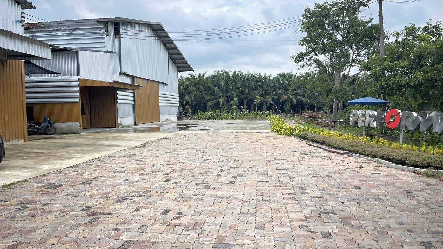 ขาย โรงงาน 24-3-19 ไร่ บางน้ำเปรี้ยว จ.ฉะเชิงเทรา มีใบรง.4