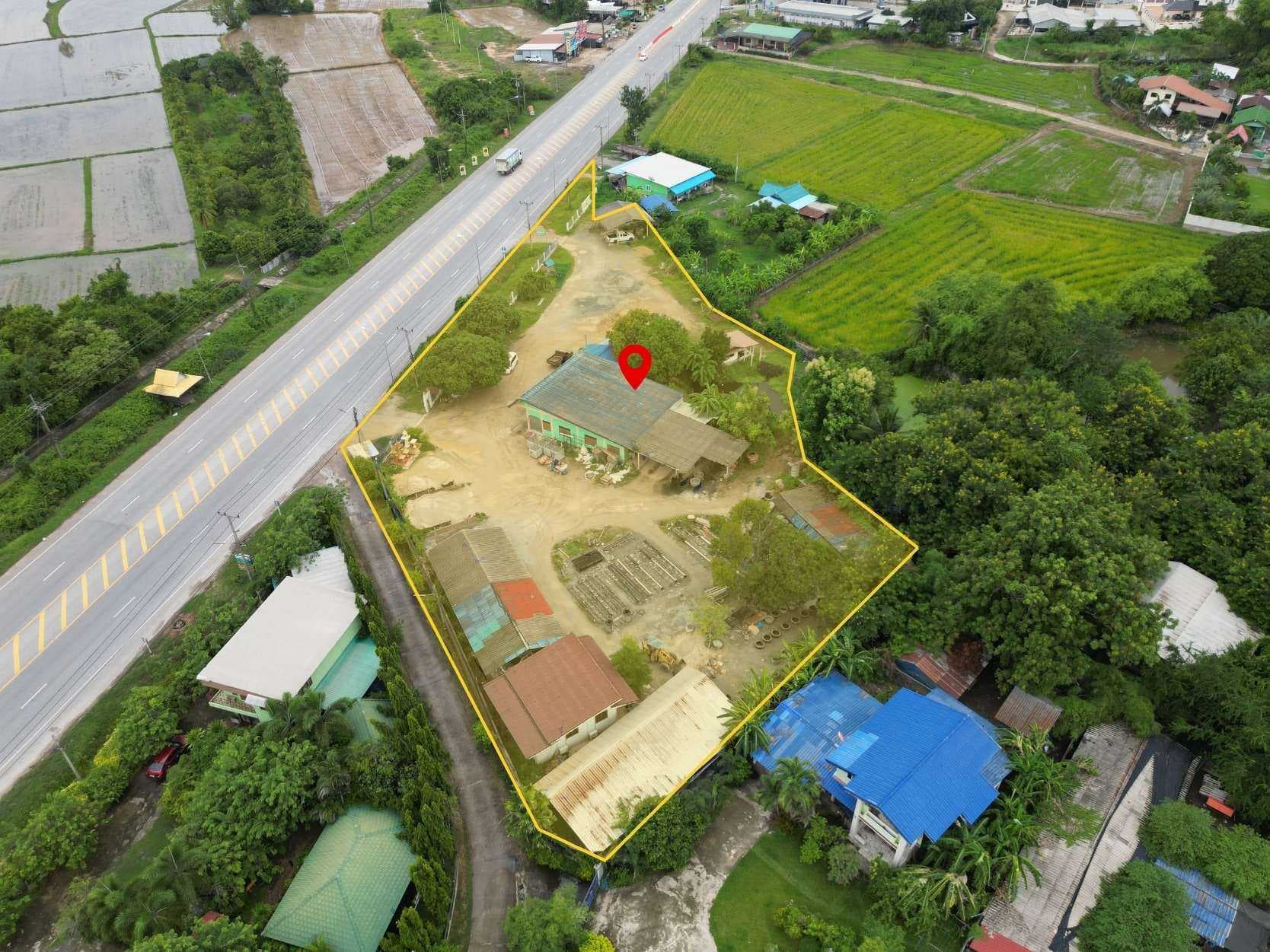 ที่ดิน 3 ไร่ ติดถนนใหญ่ หน้ากว้าง 60 เมตร ทำเลศักยภาพสูง ใกล้แยกแสงดาว อ.เมืองพิษณุโลก