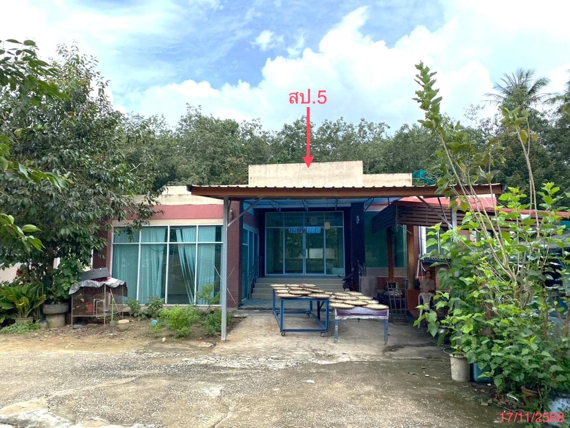 บ้านเดี่ยว นาหม่อม นาหม่อม สงขลา พื้นที่ 57 ตร.ว. พื้นที่ใช้สอย 242.5 ตร.ม.