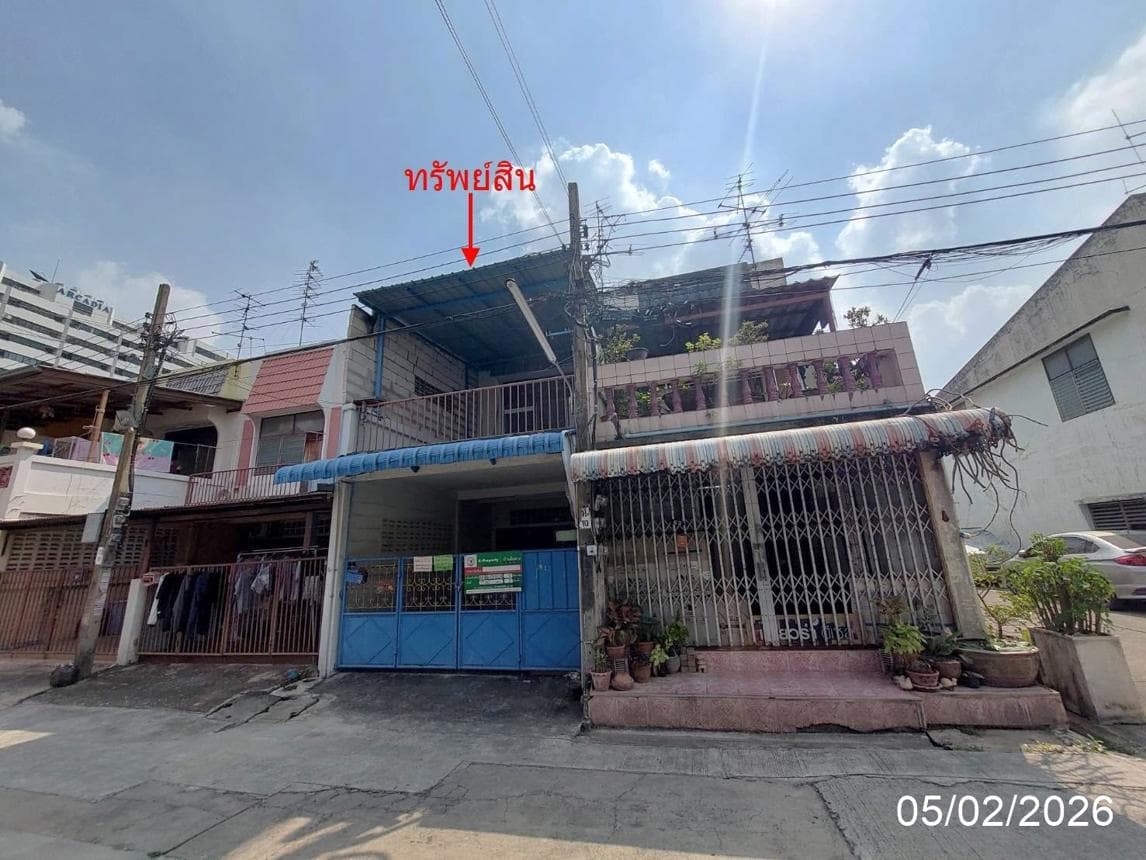 ขายทาวน์เฮ้าส์ 2 ห้องนอน 2 ห้องน้ำ พื้นที่ 128 ตร.ม. ทำเลเมืองนนทบุรี ตลาดขวัญ ใกล้รถไฟฟ้าสายสีม่วง