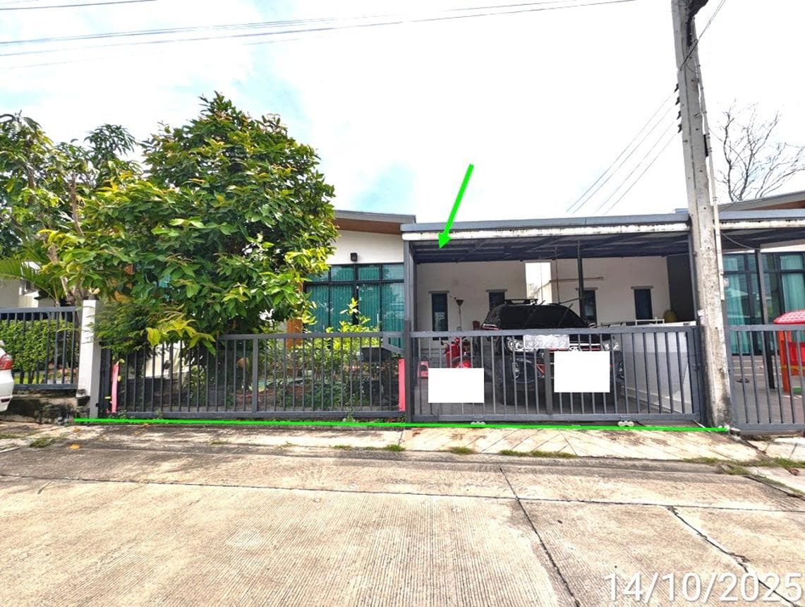 บ้านเดี่ยว ลาวีด้า 3 ปลวกแดง ระยอง 2 ห้องนอน 1 ห้องน้ำ พื้นที่ 88.5 ตร.ม. บนที่ดิน 36.9 ตร.ว. ทำเลศักยภาพใกล้นิคมอุตสาหกรรม ราคาพิเศษ 1.86 ล้าน