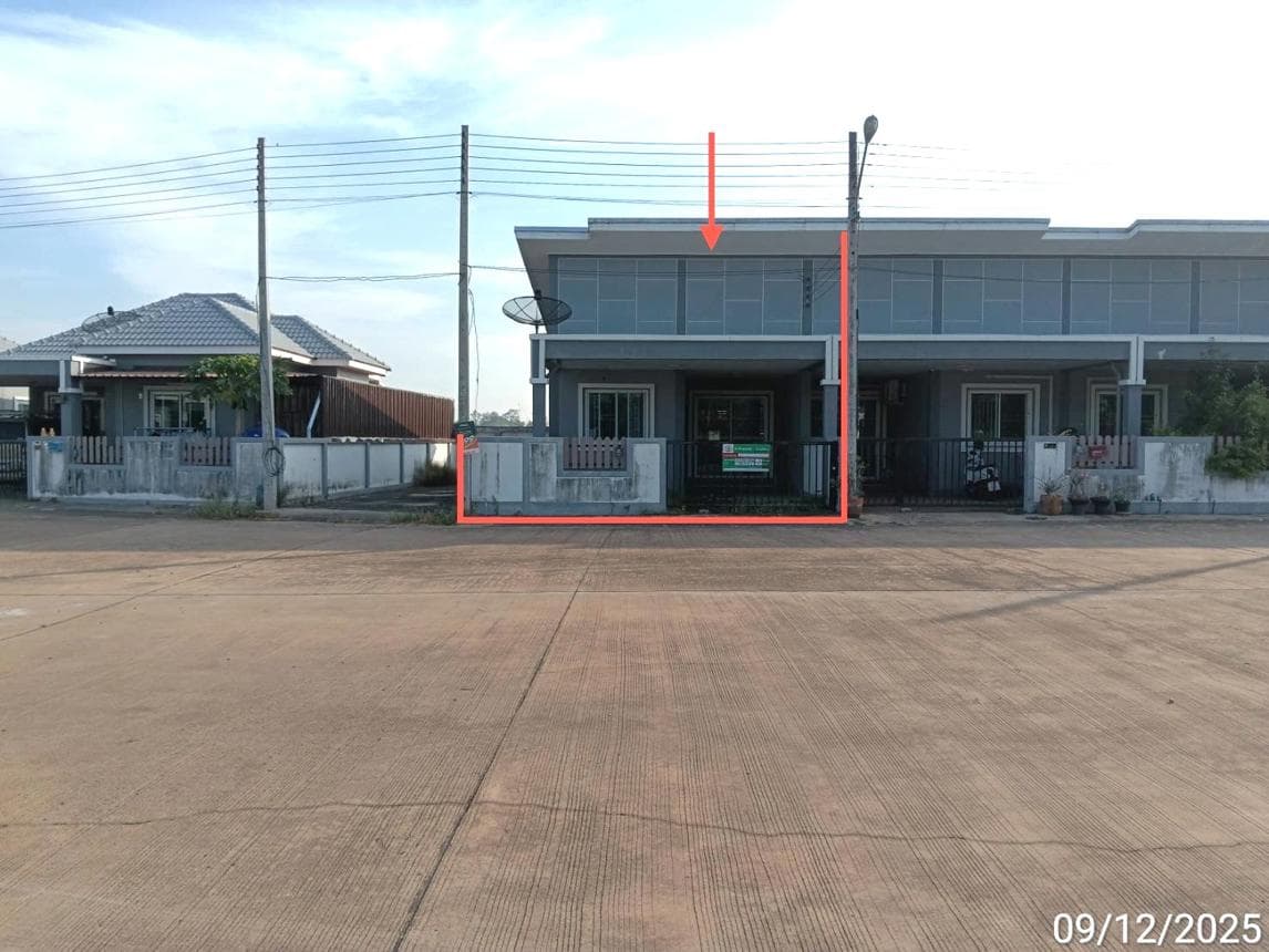 ทาวน์เฮ้าส์ มณินทร ท่าตูม ศรีมหาโพธิ ปราจีนบุรี 2 ห้องนอน 2 ห้องน้ำ พื้นที่ 96 ตร.ม. บนที่ดินกว้างขวาง 31.5 ตร.ว. ทำเลดีใกล้นิคม 304 ราคาพิเศษ 1.69 ล้าน