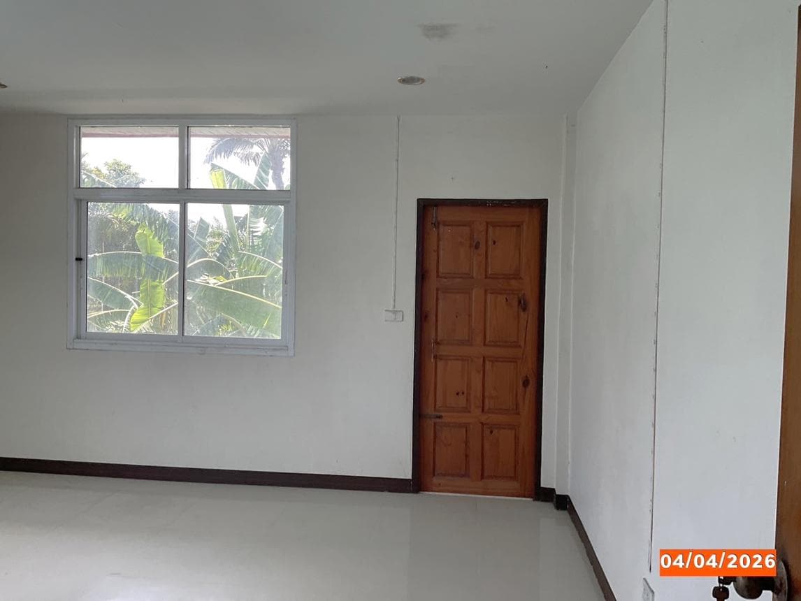 อาคารพาณิชย์ 2 ห้องนอน 2 ห้องน้ำ พื้นที่ 130.5 ตร.ม. ทำเลศักยภาพ เขาโร ทุ่งสง จ.นครศรีธรรมราช