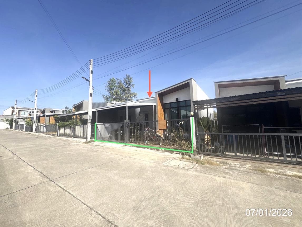 บ้านเดี่ยว ลาวีด้า 3 ปลวกแดง ระยอง 2 ห้องนอน พื้นที่กว้าง 35.4 ตร.ว. ทำเลศักยภาพใกล้นิคมฯ ราคาคุ้มค่า