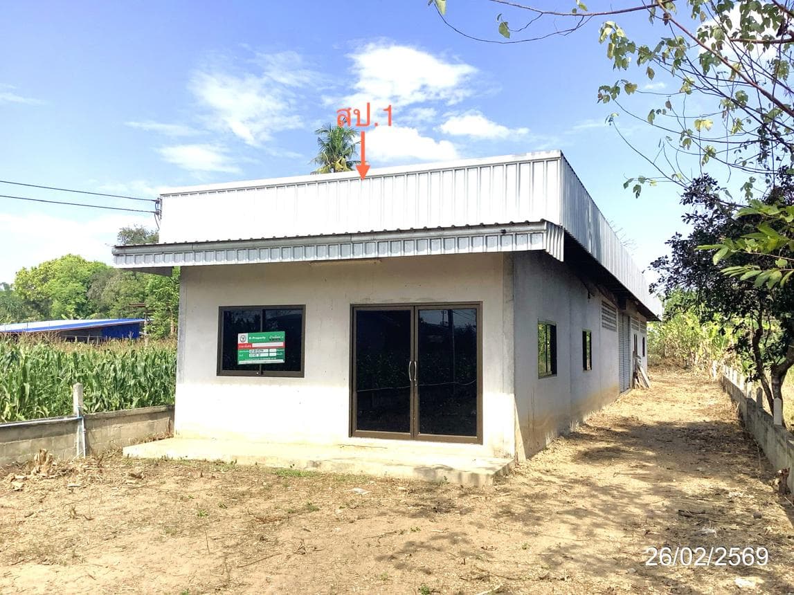ขายบ้านเดี่ยว เมืองกำแพงเพชร กำแพงเพชร ทำเลทรงธรรม เนื้อที่ 27 ตร.ว. พื้นที่ใช้สอย 190 ตร.ม. 2 ห้องน้ำ สภาพดี พร้อมอยู่