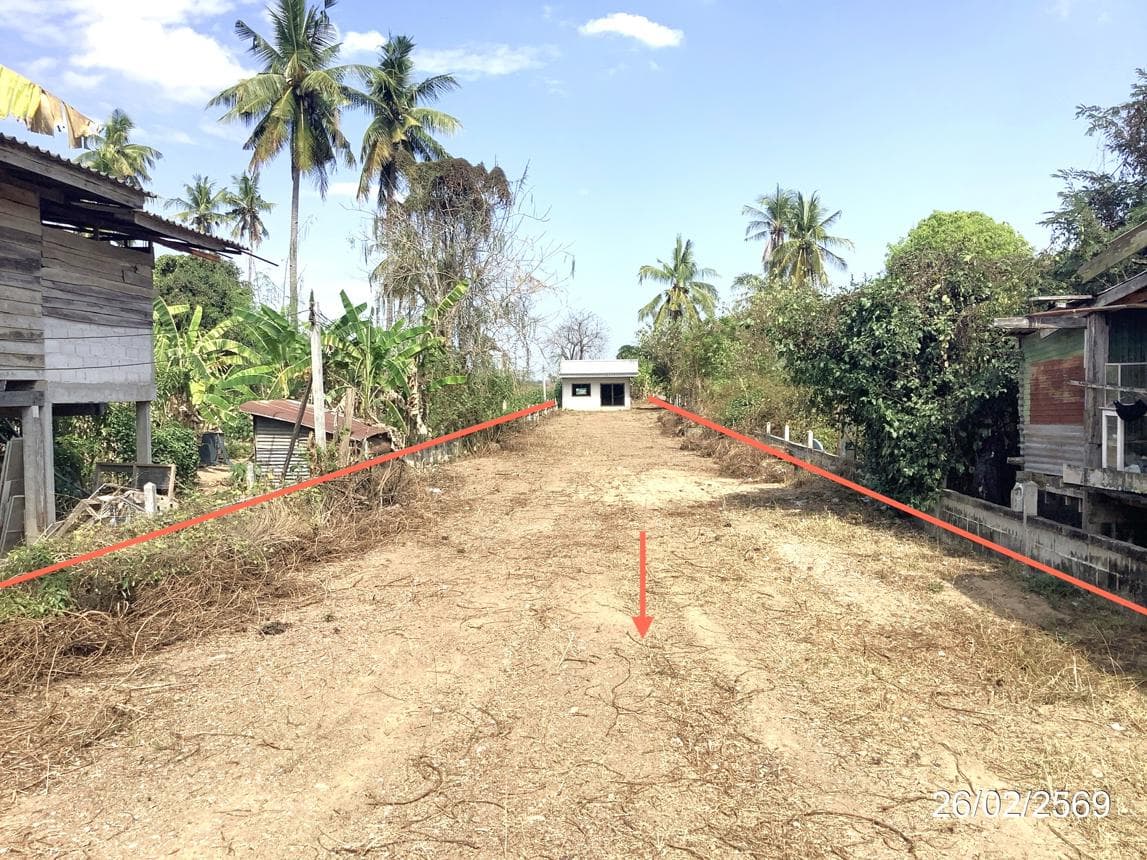 ขายบ้านเดี่ยว เมืองกำแพงเพชร กำแพงเพชร ทำเลทรงธรรม เนื้อที่ 27 ตร.ว. พื้นที่ใช้สอย 190 ตร.ม. 2 ห้องน้ำ สภาพดี พร้อมอยู่
