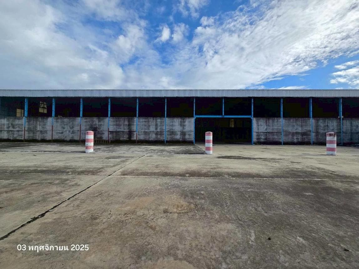 ขายโกดัง พื้นที่ใช้สอย 5,142.5 ตร.ม. ทำเลวังโป่ง เพชรบูรณ์ เหมาะคลังสินค้าและศูนย์กระจายสินค้า ราคา 17.13 ล้าน