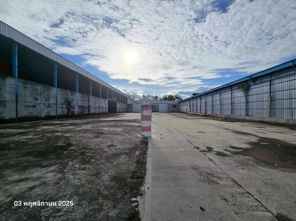ขายโกดัง พื้นที่ใช้สอย 5,142.5 ตร.ม. ทำเลวังโป่ง เพชรบูรณ์ เหมาะคลังสินค้าและศูนย์กระจายสินค้า ราคา 17.13 ล้าน