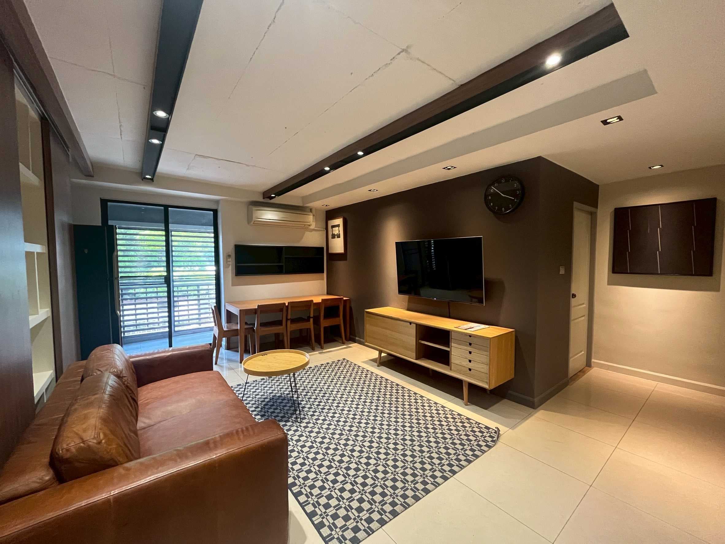 ขายพร้อมผู้เช่า คอนโด Regent Home 4 (รีเจ้นท์ โฮม 4) 63 ตรม 2 นอน 2 น้ำ ชั้น 2 จอดรถได้ 2 คัน