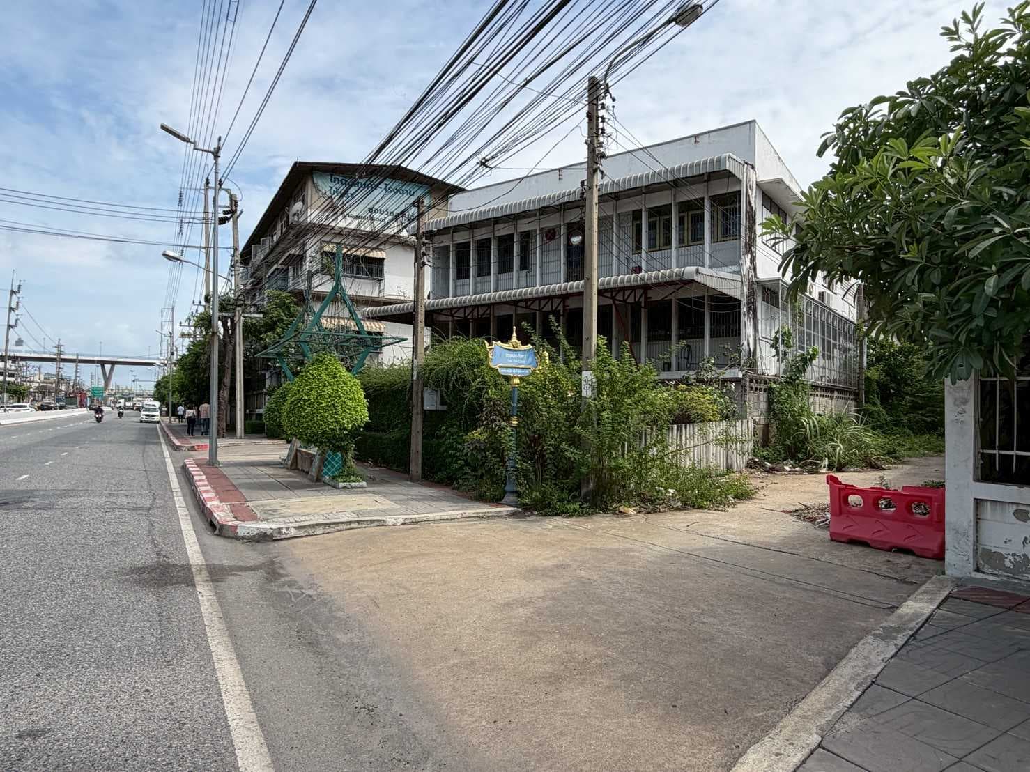 ขายที่ดินผังสีม่วง 839 ตรว ติดถ.ปู่เจ้าสมิงพราย พระประแดง เหมาะโรงงาน โกดัง คลังสินค้า ทำการค้า