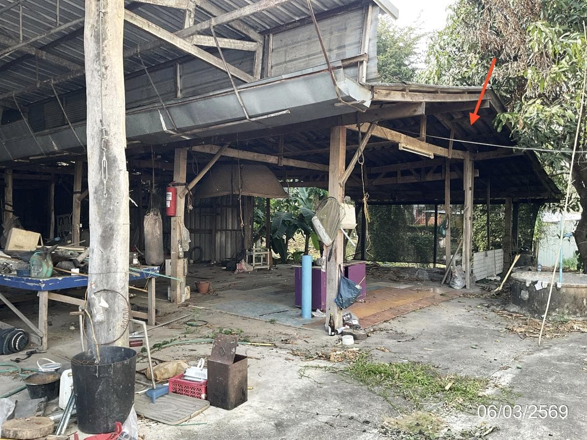 โกดัง แม่เย็น พาน เชียงราย พื้นที่ใช้สอย 720 ตร.ม. บนที่ดินขนาดใหญ่ 52 ไร่ ทำเลศักยภาพติดถนนพหลโยธิน เชื่อมต่อการขนส่งภาคเหนือ ราคาพิเศษ 28.2 ล้าน