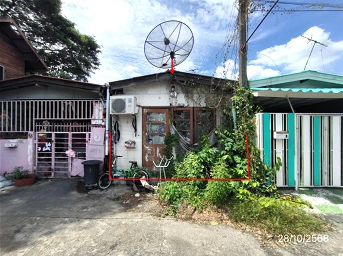 ขายทาวน์โฮม บางเดื่อ เมืองปทุมธานี พื้นที่ 15 ตร.ว. 1 ห้องนอน ราคาไม่ถึงล้าน ทำเลดีเดินทางสะดวก