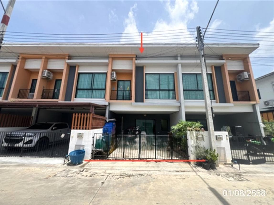 ทาวน์เฮ้าส์ มายกรีน แอด บางพระ เมืองฉะเชิงเทรา 2 ห้องนอน 3 ห้องน้ำ พื้นที่ 102.6 ตร.ม. ทำเลดีใกล้แหล่งชุมชน เดินทางสะดวก ราคาคุ้มค่าเพียง 1.8 ล้าน