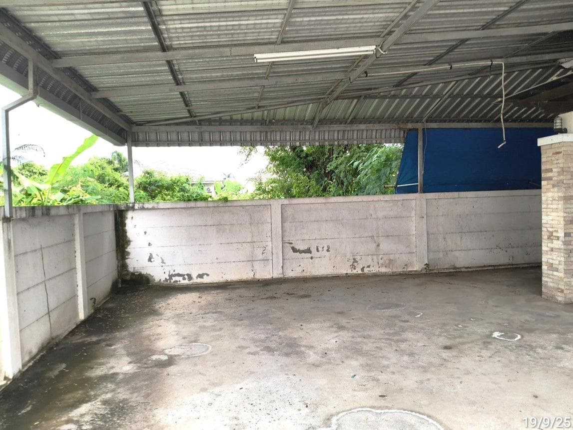 ขายบ้านเดี่ยว บ้านธันยพร 2 ท่าสว่าง เมืองสุรินทร์ 2 ห้องนอน 2 ห้องน้ำ พื้นที่ 191 ตร.ม. บนเนื้อที่ 71 ตร.ว. ทำเลสงบเป็นส่วนตัวนั่นเอง