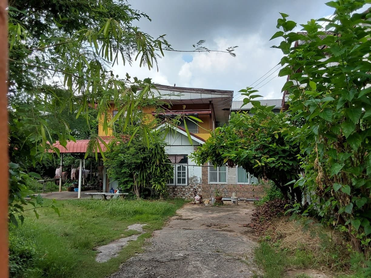 ที่ดินพร้อมสิ่งปลูกสร้าง เมืองกาฬสินธุ์ กาฬสินธุ์