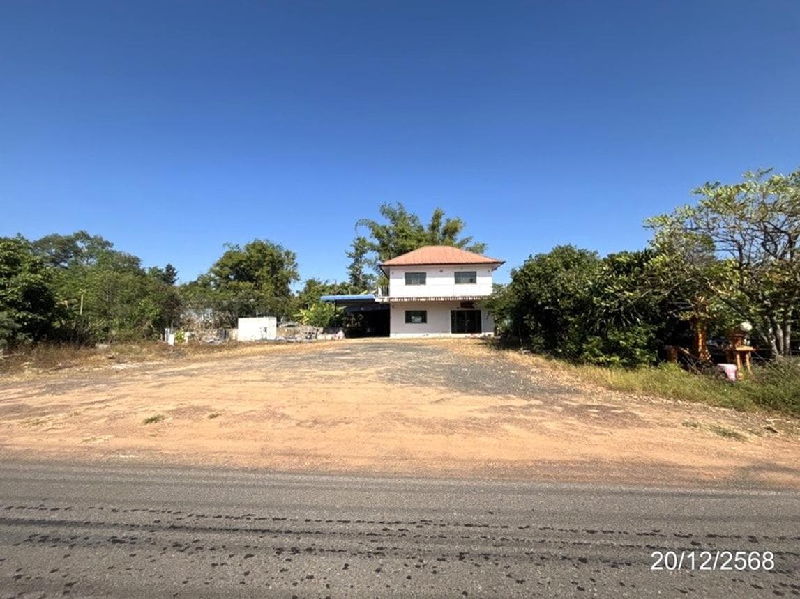 บ้านเดี่ยว 4 ห้องนอน พื้นที่ใช้สอยกว้างขวาง 267.25 ตร.ม. ทำเลสงบ ไร่ใต้ พิบูลมังสาหาร อุบลราชธานี