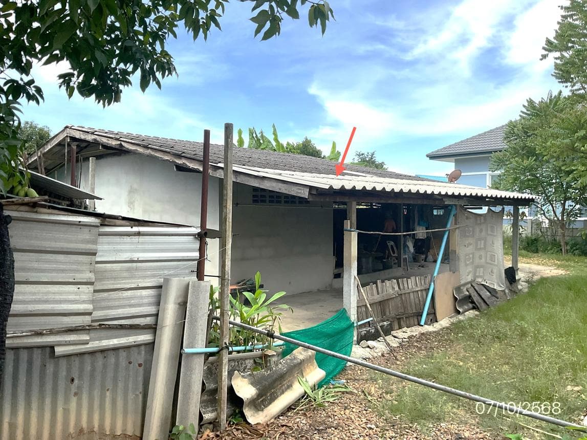 บ้านเดี่ยว ทัพหลวง เมืองนครปฐม 1 ห้องนอน พื้นที่ 33 ตร.ม. บนที่ดิน 13 ตร.ว. ทำเลสงบเดินทางสะดวก ราคาพิเศษเพียง 5.03 แสน