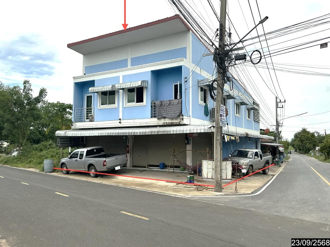 อาคารพาณิชย์ทำเลค้าขาย 6 ห้องนอน พื้นที่กว้าง 364.5 ตร.ม. ใจกลางอำเภอกระสัง บุรีรัมย์