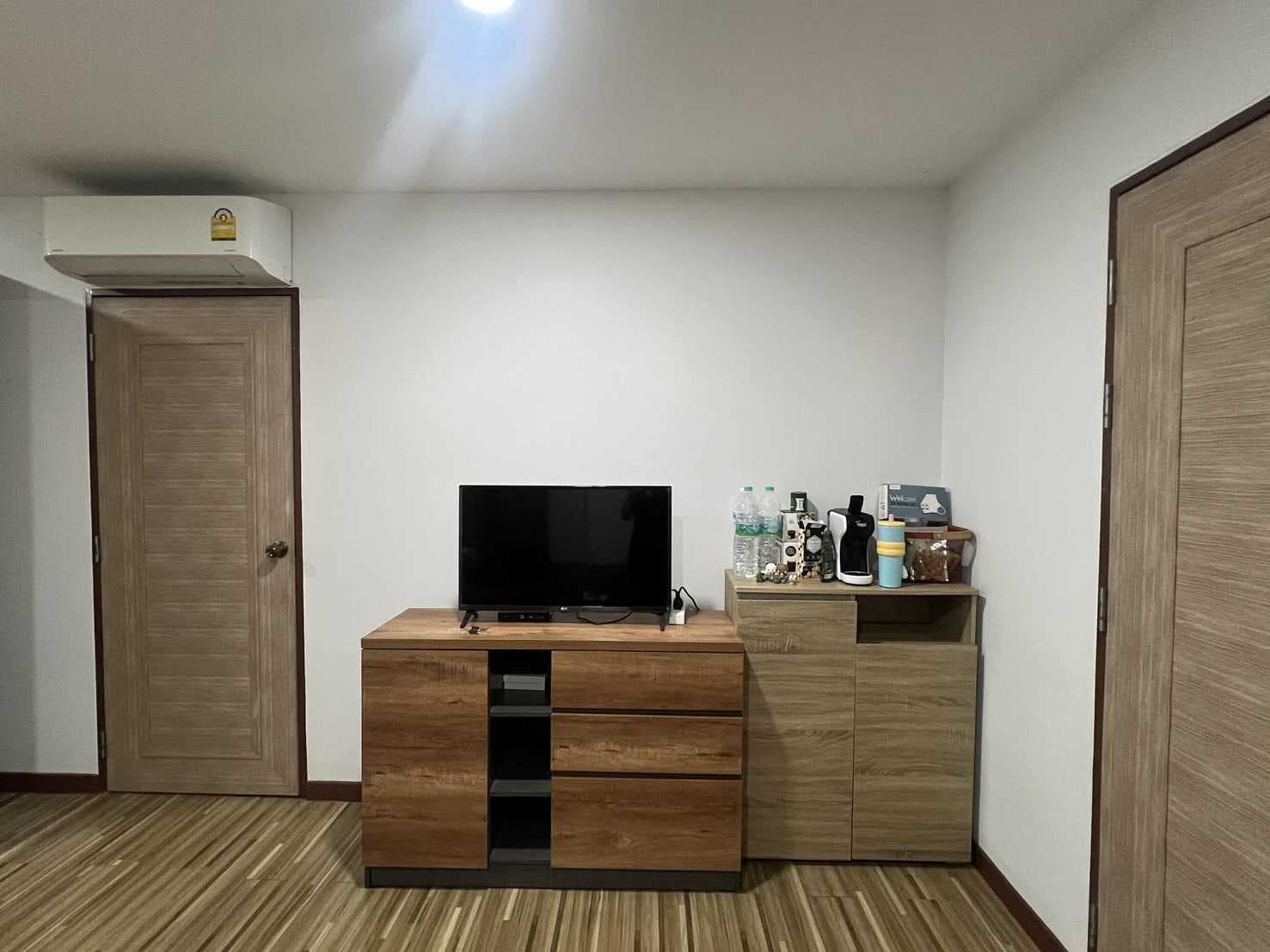 คอนโดใกล้เซ็นทรัลพิษณุโลก (วิวคอนโด ชั้น4)
