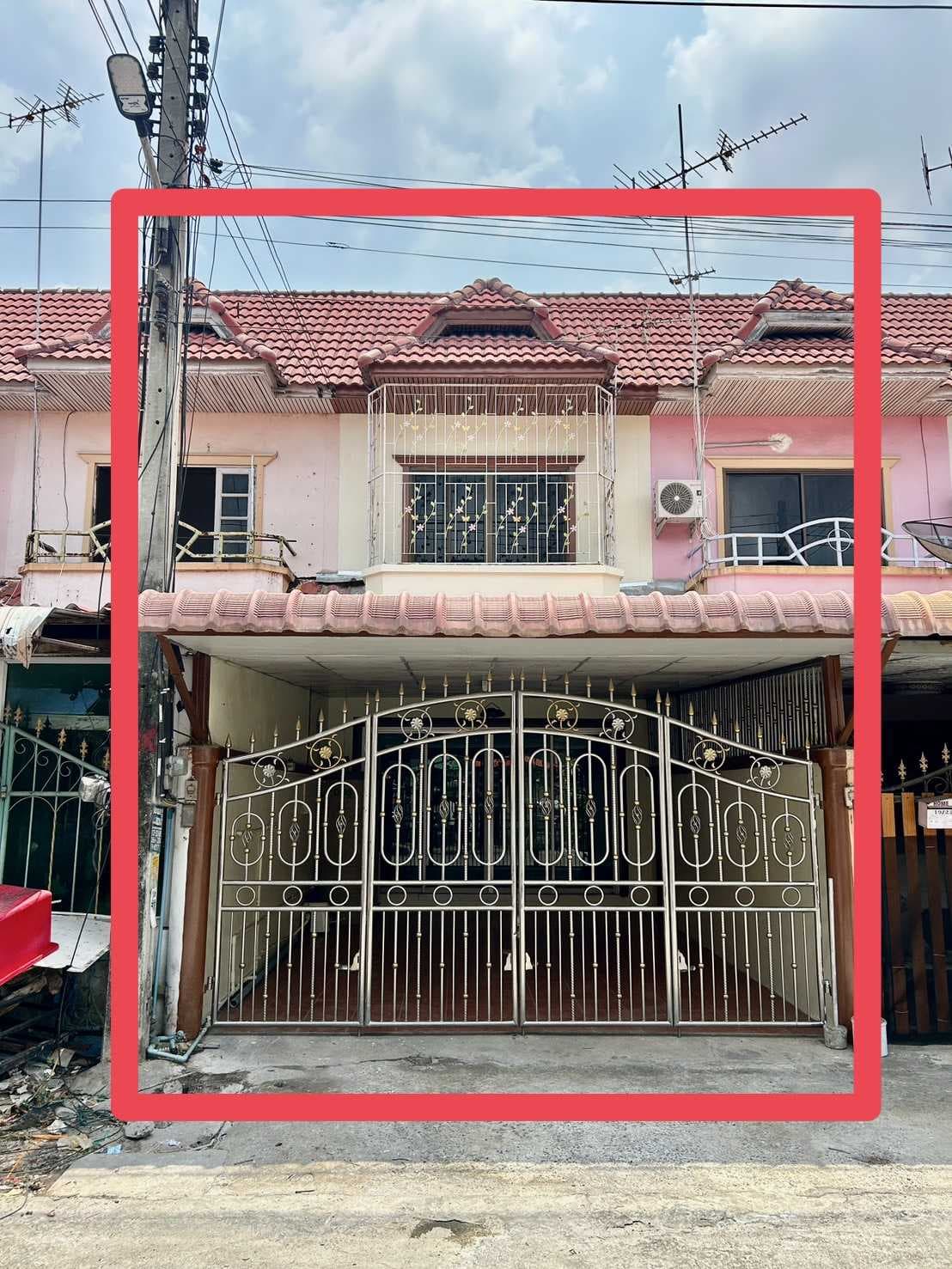 หมู่บ้านดีดีแลนด์ ทาวน์เฮ้าส์ 2 ชั้น ต. อุทัย อ. ทัย จ.พระนครศรีอยุธยา