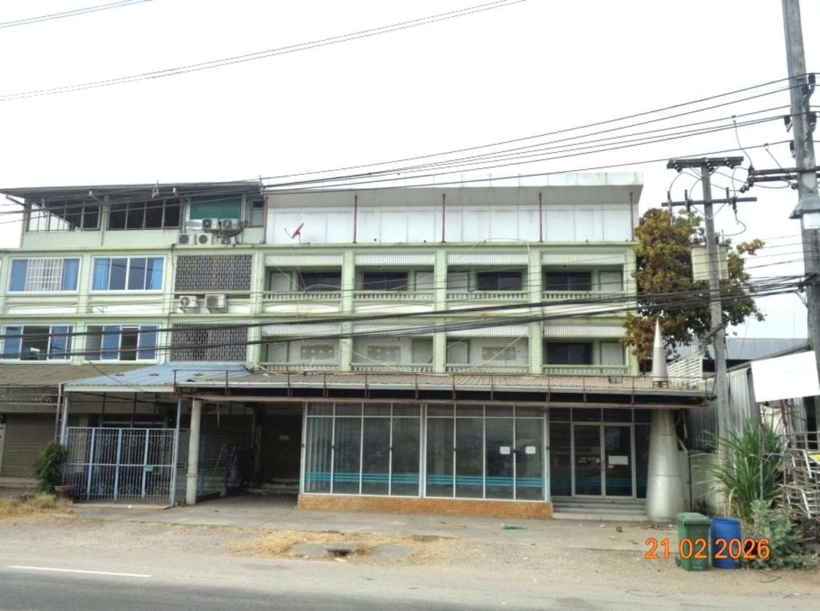 ขายอาคารพาณิชย์ทำเลทอง แม่สอด ตาก ไซส์ยักษ์ 1,328 ตร.ม. 9 ห้องนอน 10 ห้องน้ำ พร้อมลุยทุกบิ๊กโปรเจกต์