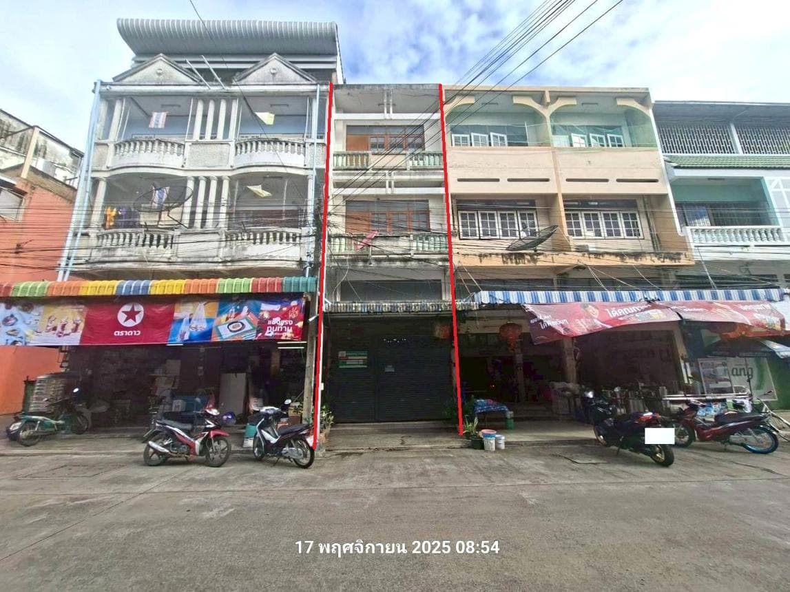 ขายอาคารพาณิชย์ ทำเลทองย่านเศรษฐกิจ ในเมืองเพชรบูรณ์ พื้นที่ใช้สอย 190 ตร.ม. เหมาะทำธุรกิจและโฮมออฟฟิศ