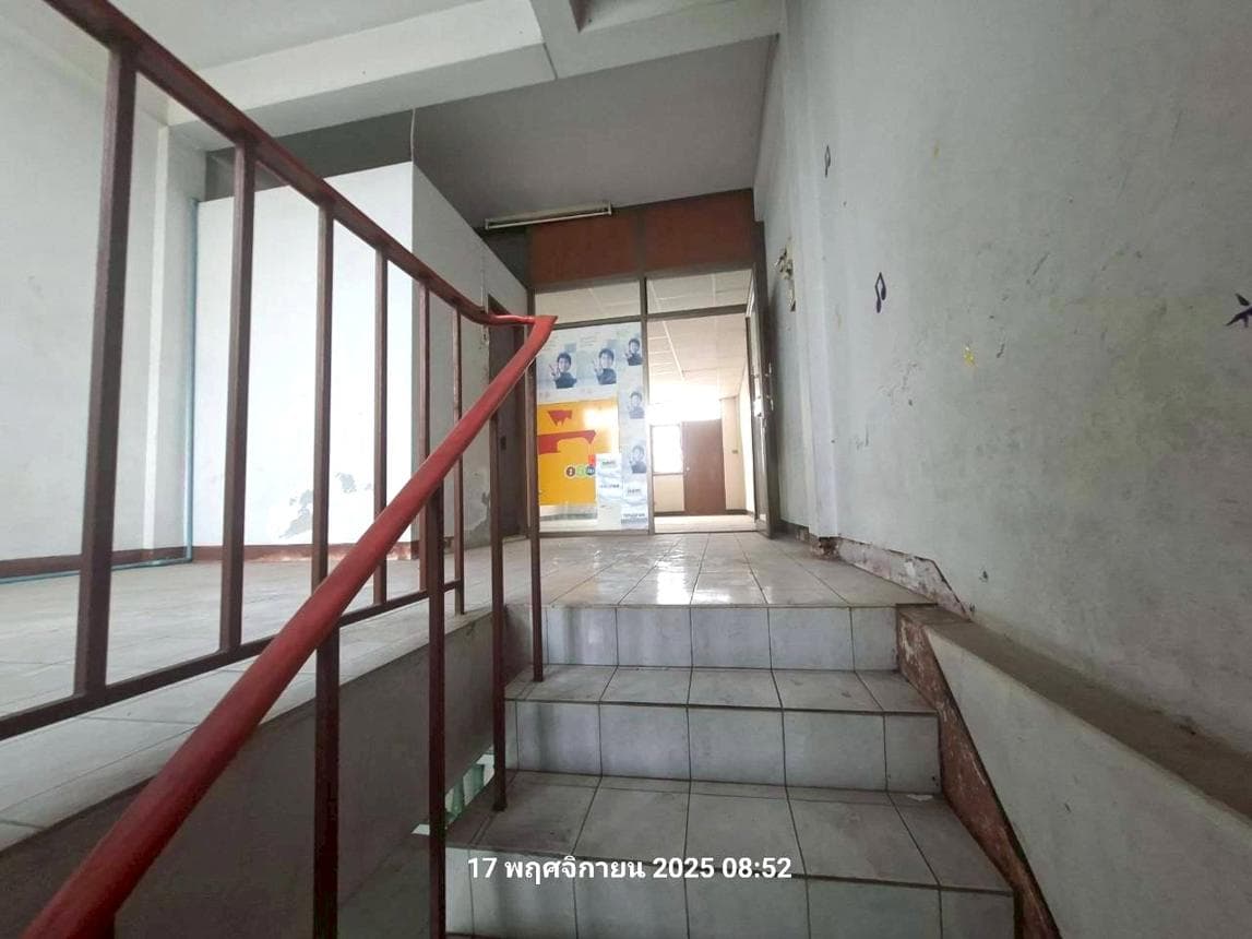 ขายอาคารพาณิชย์ ทำเลทองย่านเศรษฐกิจ ในเมืองเพชรบูรณ์ พื้นที่ใช้สอย 190 ตร.ม. เหมาะทำธุรกิจและโฮมออฟฟิศ