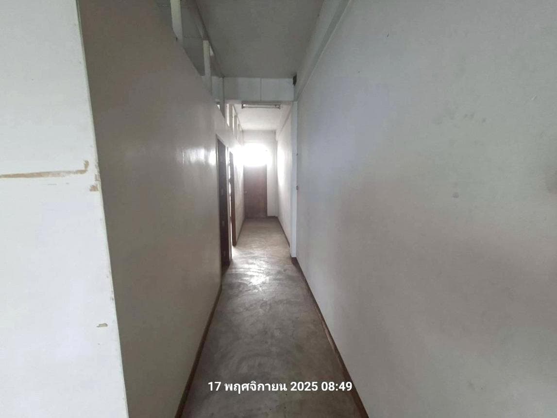 ขายอาคารพาณิชย์ ทำเลทองย่านเศรษฐกิจ ในเมืองเพชรบูรณ์ พื้นที่ใช้สอย 190 ตร.ม. เหมาะทำธุรกิจและโฮมออฟฟิศ