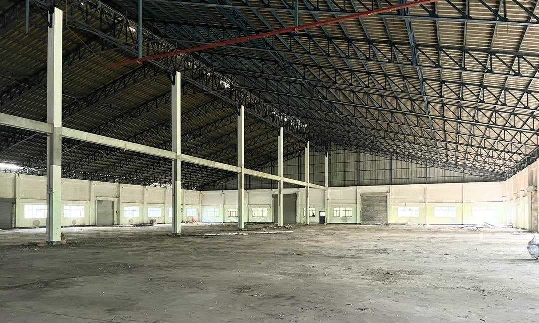 ขายที่ดิน 308 ไร่ แถมฟรีโรงงานที่ดินสีม่วงเข้ม ปราจีนบุรี
