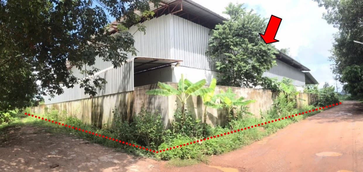 ที่ดินพร้อมสิ่งปลูกสร้าง นาจะหลวย อุบลราชธานี