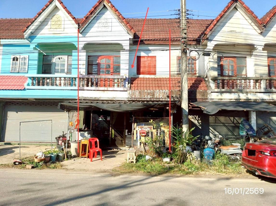 อาคารพาณิชย์ ท่าวังทอง เมืองพะเยา พะเยา 1 ห้องนอน 2 ห้องน้ำ พื้นที่ 90 ตร.ม. ทำเลค้าขายราคาไม่ถึงล้าน