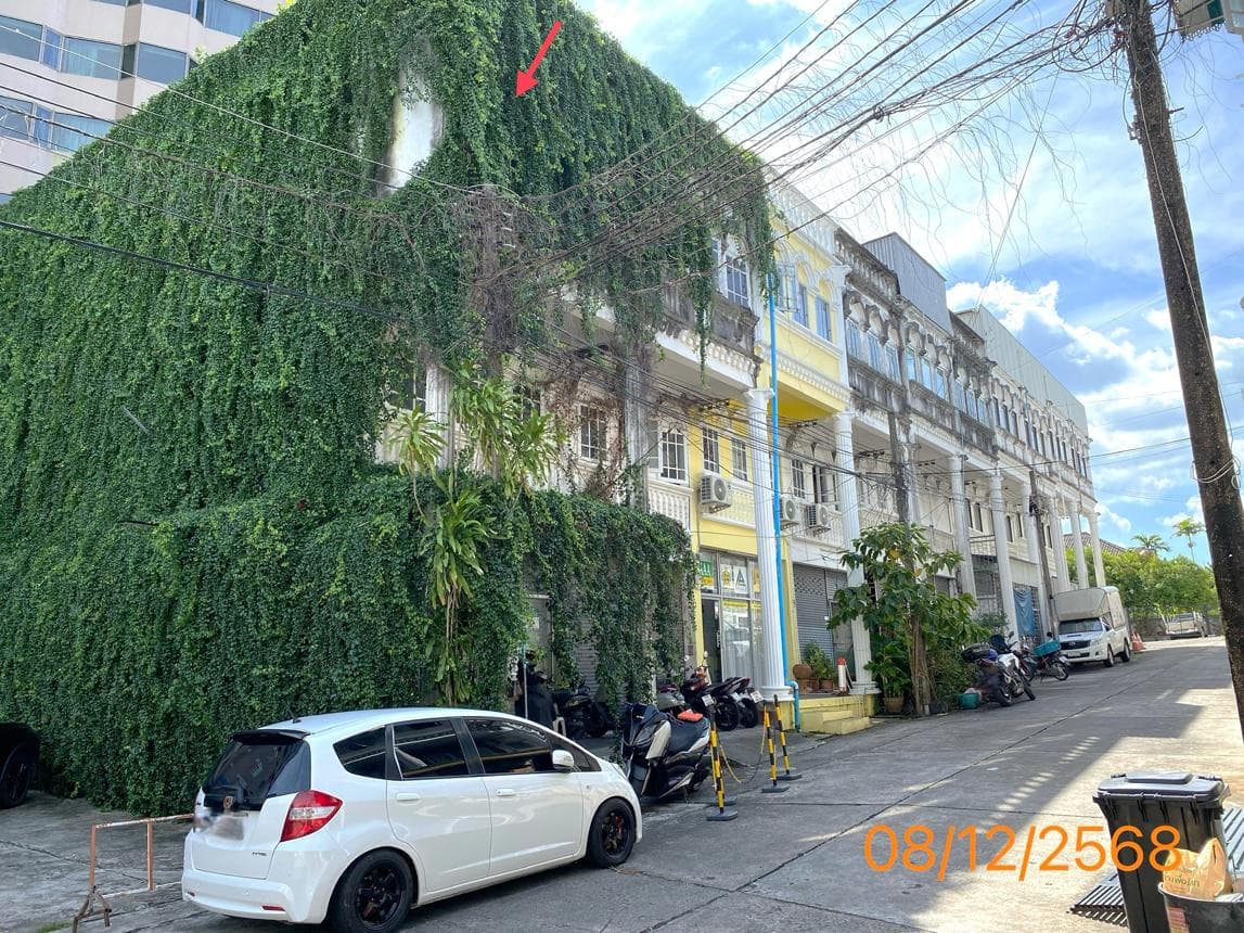 อาคารพาณิชย์ ตลาดเหนือ เมืองภูเก็ต 5 ห้องนอน 3 ห้องน้ำ พื้นที่ 176 ตร.ม. ทำเลทองใจกลางเมืองภูเก็ต