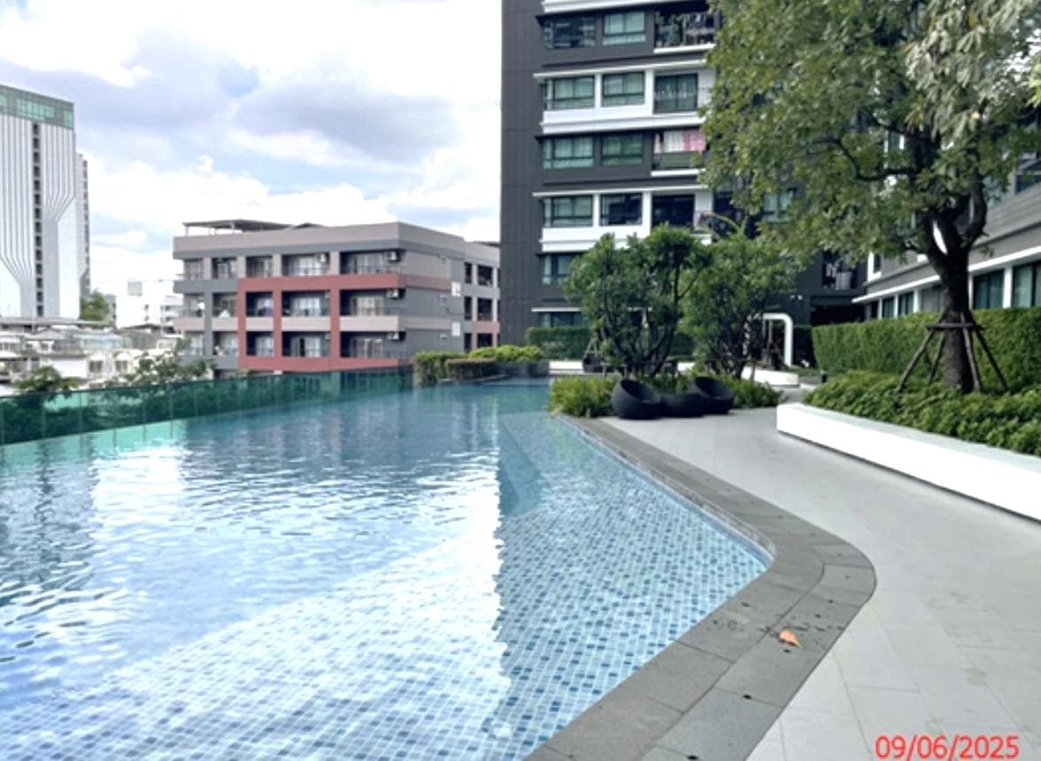 ขายคอนโด เดอะ พาร์คแลนด์ เพชรเกษม-ท่าพระ เขตบางกอกใหญ่ กรุงเทพมหานคร ทำเลวัดท่าพระ พื้นที่ใช้สอย 31.83 ตร.ม. 1 ห้องนอน 1 ห้องน้ำ สภาพดี พร้อมอยู่