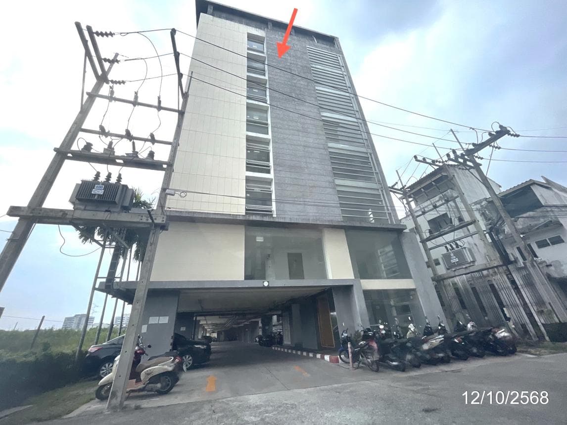 คอนโดมิเนียม ไอ-สเปซ คอนโดมิเนียม แสนสุข เมืองชลบุรี 2 ห้องนอน 1 ห้องน้ำ พื้นที่ 39.18 ตร.ม. ทำเลดีใกล้บางแสน เดินทางสะดวก ราคาคุ้มค่าเพียง 1.45 ล้าน