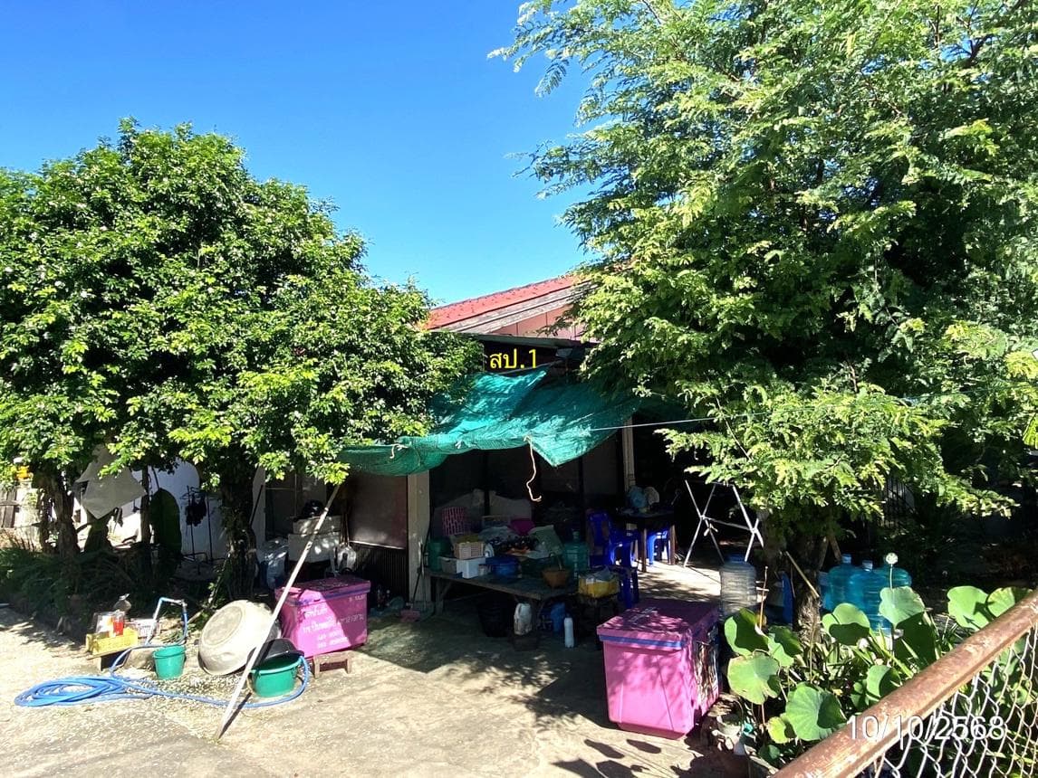 บ้านเดี่ยว ดู่น้อย จตุรพักตรพิมาน ร้อยเอ็ด 2 ห้องนอน 2 ห้องน้ำ พื้นที่ 144 ตร.ม. บนที่ดินกว้าง 80.8 ตร.ว. ราคาล้านต้นๆ
