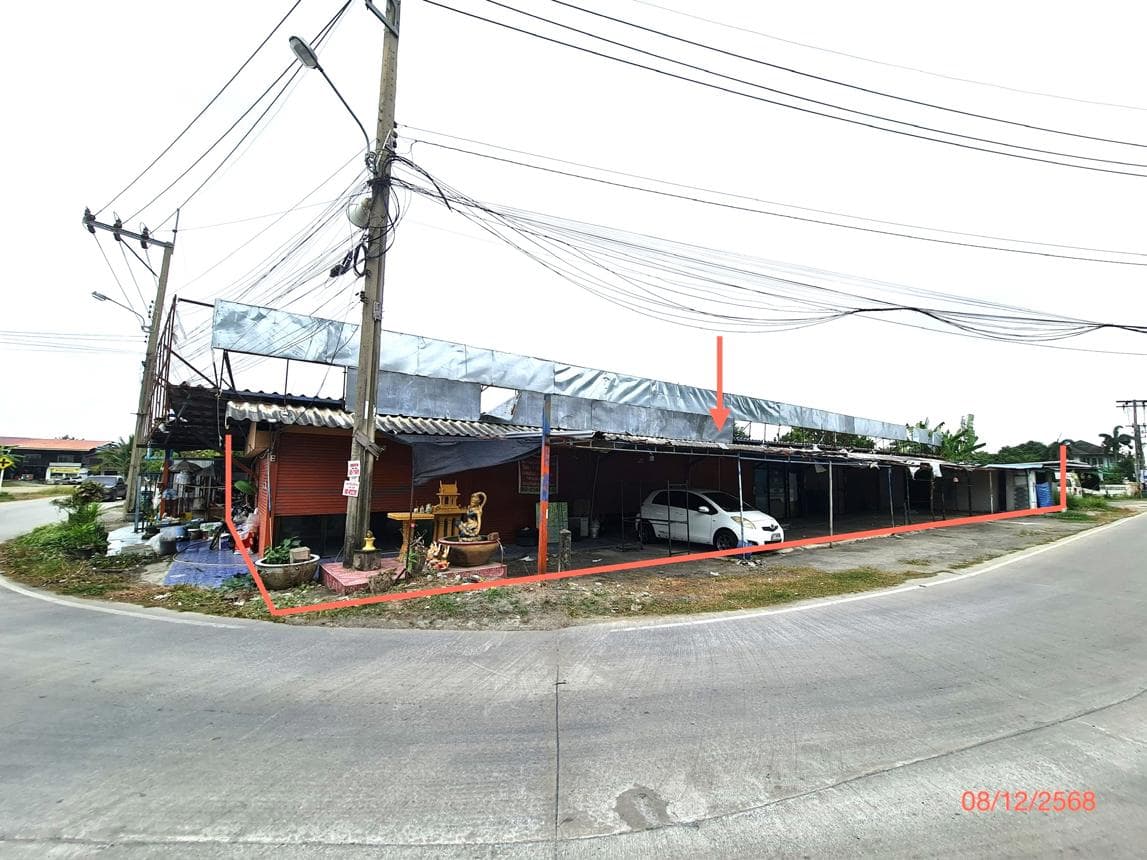 ขายอาคารพาณิชย์ บางใหญ่ นนทบุรี ทำเลบ้านใหม่ เนื้อที่ 40 ตร.ว. พื้นที่ใช้สอย 320 ตร.ม. สภาพดี เหมาะสำหรับประกอบกิจการและลงทุน
